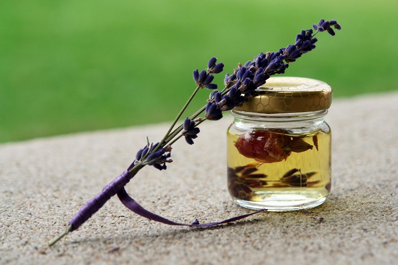 lavender oil suppliers